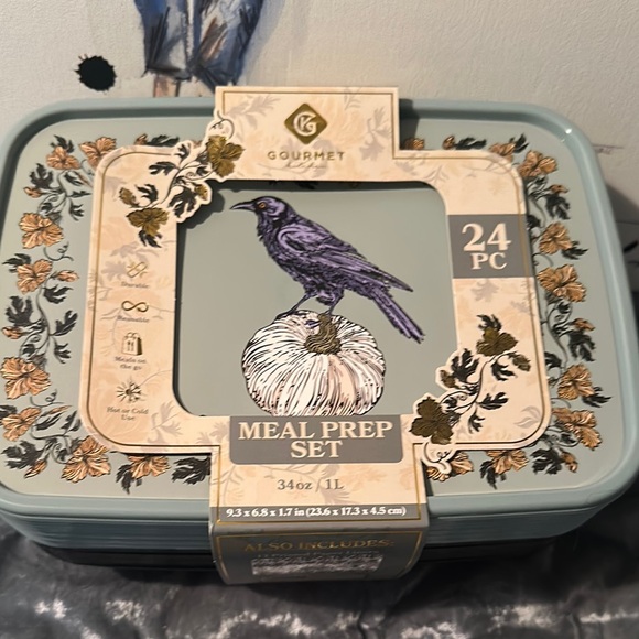 Gourmet kitchen Halloween meal prep set 24 pieces - Picture 1 of 3